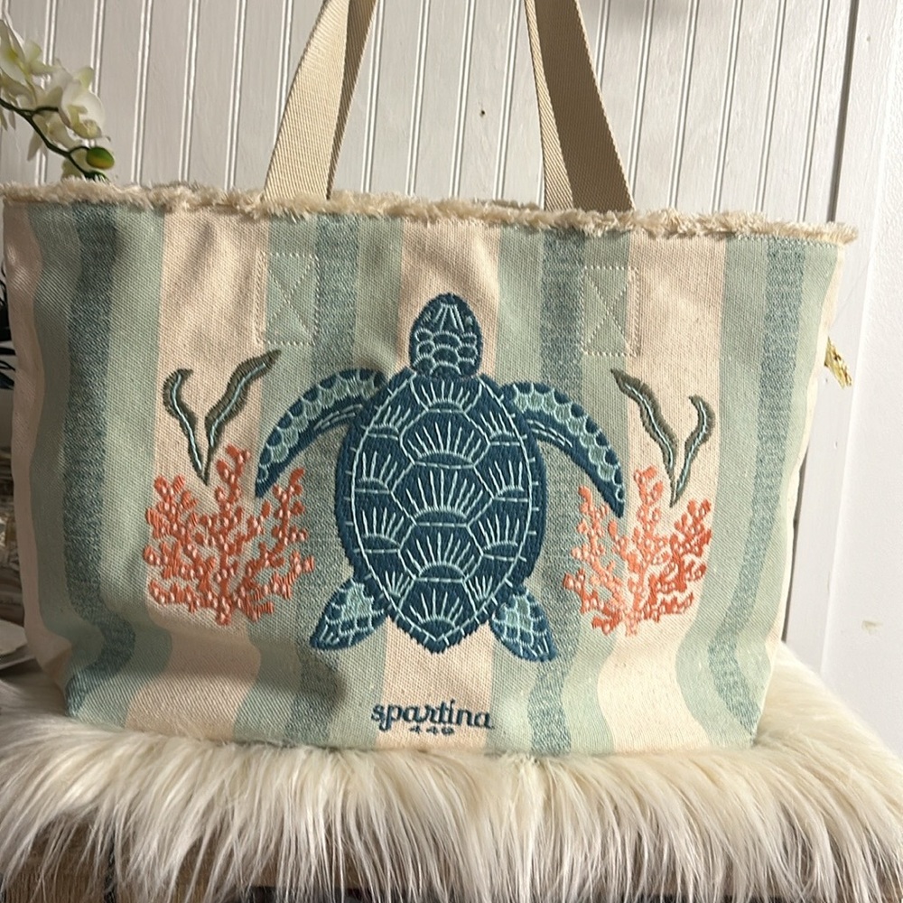 Spartina bag with sea turtle